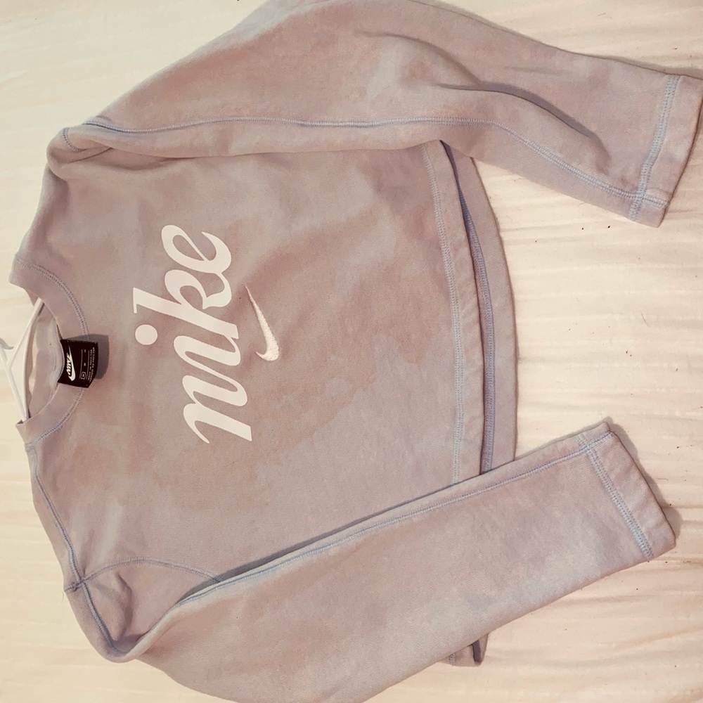 Nike sweatshirt